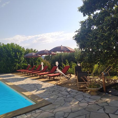 Tornac Le Domaine Du Soulier -Gite Et Chambres D'Hotes - La Maison Du Gardien מראה חיצוני תמונה