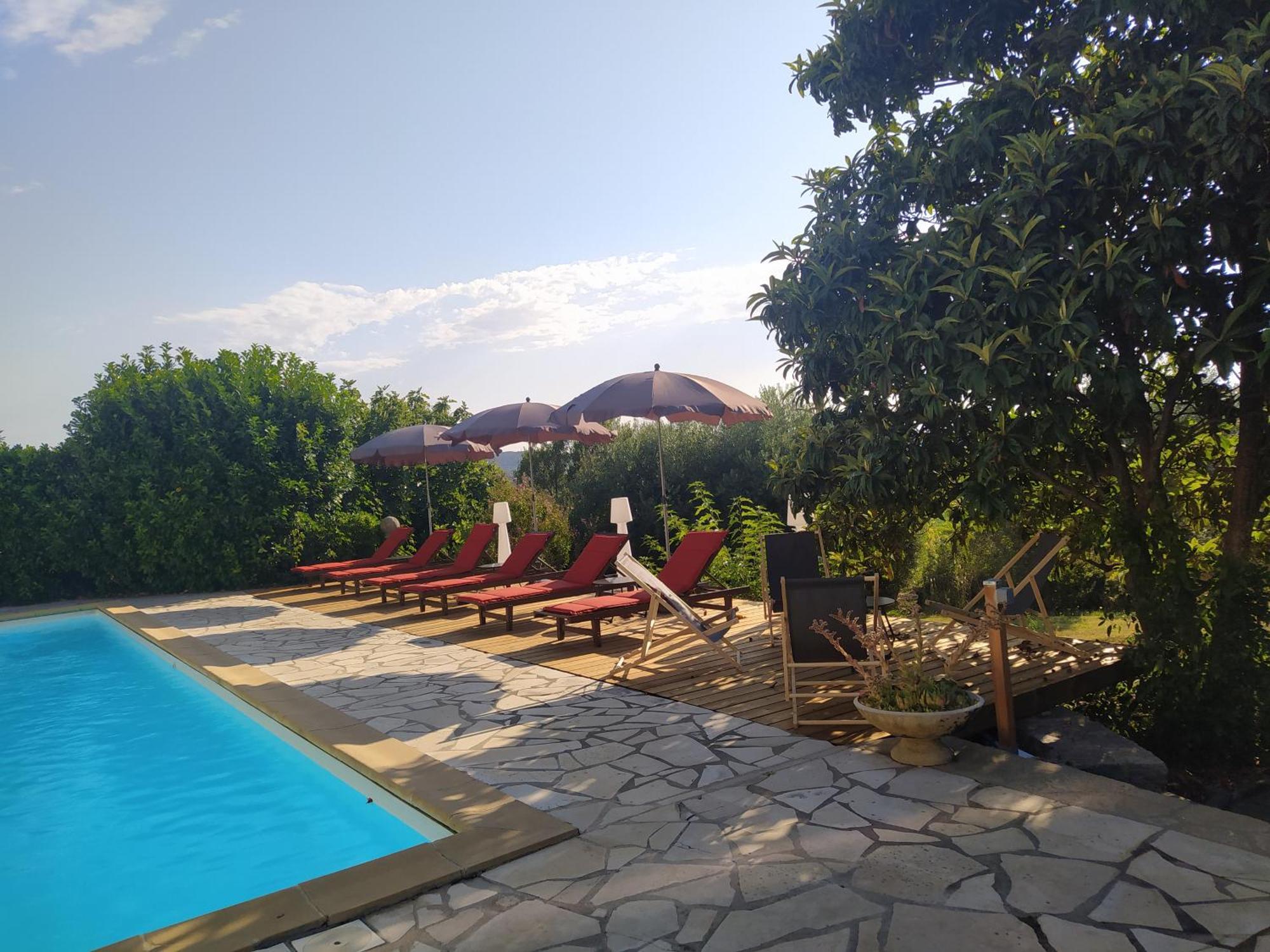 Tornac Le Domaine Du Soulier -Gite Et Chambres D'Hotes - La Maison Du Gardien מראה חיצוני תמונה