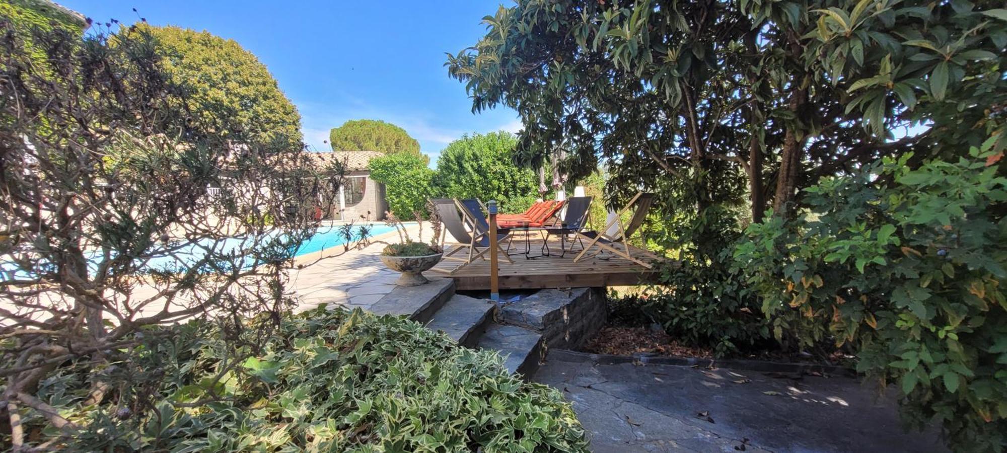 Tornac Le Domaine Du Soulier -Gite Et Chambres D'Hotes - La Maison Du Gardien מראה חיצוני תמונה