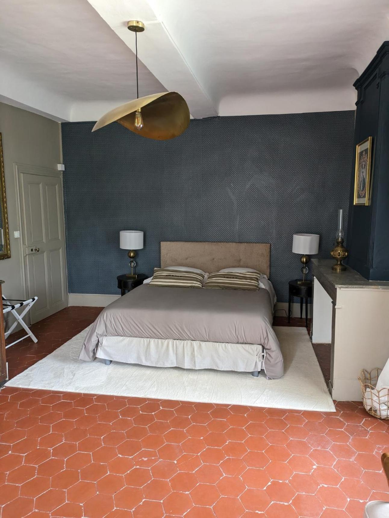 Tornac Le Domaine Du Soulier -Gite Et Chambres D'Hotes - La Maison Du Gardien מראה חיצוני תמונה
